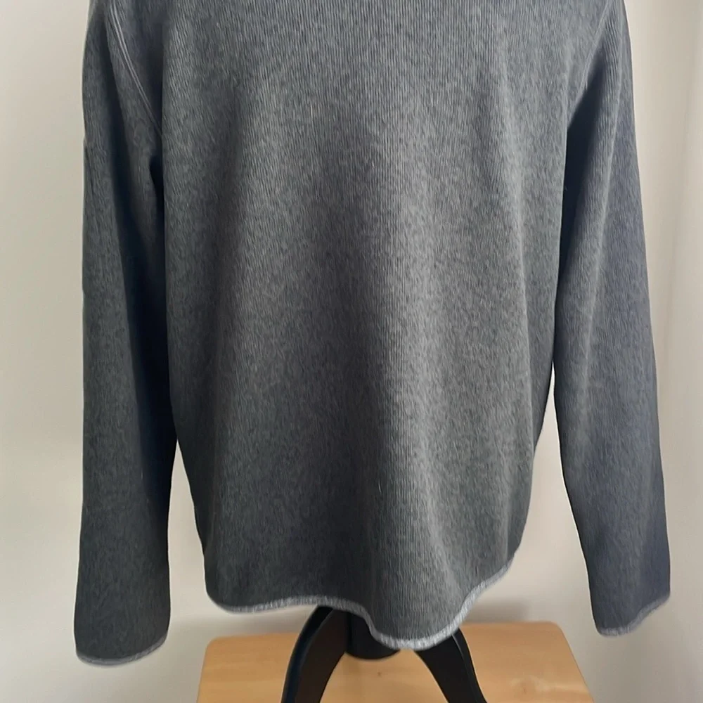 Merrell Full Zip Sweater Size XL